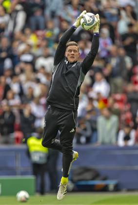 08 06 2025, Football UEFA Nations League 2024 25, Match for 3rd place, Germany France, in the MHP Arena Stuttgart, Goalkeeper Marc Andre ter Stegen Germany warming up