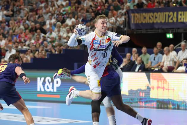 14 06 2025, xtgx, handball, EHF Champions League semi-final 2, FC Barcelona SC Magdeburg v l Gisli Thorgeir Kristjansson Magdeburg, 10 throws goal, goal scorer, scores goal, scores the goal Koeln
