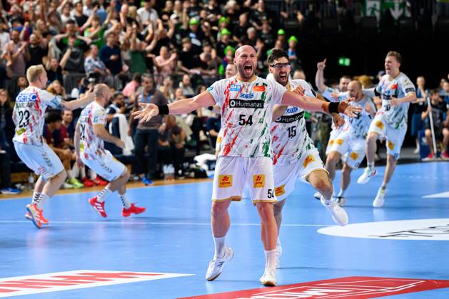 Cologne, Germany Handball EHF CL Final 4 Semi-Final Barca SC Magdeburg Oscar Bergendahl SC Magdeburg , Antonio Serradilla Cuenca SC Magdeburg Final Cheers Final Cheers Emotion Joy Cologne Lanxess Arena North Rhine-Westphalia Germany