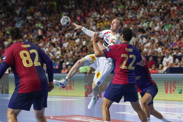 14 06 2025, xtgx, Handball, EHF Champions League Semi-Final 2, FC Barcelona SC Magdeburg v l Gisli Thorgeir Kristjansson Magdeburg, 10 Koeln