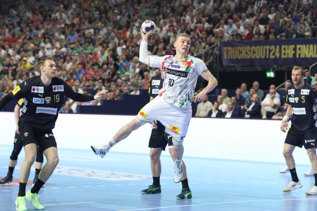 15 06 2025, xtgx, Handball, EHF Champions League Final, Füchse Berlin SC Magdeburg v l Gisli Thorgeir Kristjansson Magdeburg, 10 throws goal, Torschuetze, erzielt Tor, Treffer, scores the goal Koeln