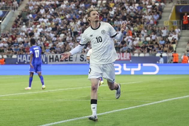Nick Woltemade Germany celebrates after scoring his teams second goal, UEFA European Under 21 Championship 2025 Semi Final, Germany v France, Košicka futbalova arà na, June 25, 2025 in Košice, Slovakia Photo by Marco Steinbrenner DeFodi Images Nick Woltemade Germany celebrates after scoring his teams second goal, UEFA European Under 21 Championship 2025 Semi Final, Germany v France, Košicka futbalova arà na, June 25, 2025 in Košice, Slovakia Photo by Marco Steinbrenner DeFodi Images