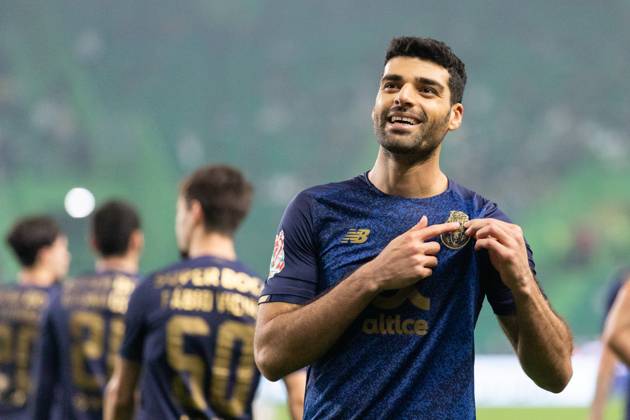 March 2, 2022, Lisbon, Lisbon, Portugal: Porto forward from Iran MEHDI TAREMI (9) celebrating after scoring a goal during the game for Portugal Cup between Sporting and Porto at Estadio Jose de Alvalade Lisbon Portugal - ZUMAs359 20220302_zsp_s359_083 Copyright: xAlexandrexdexSousax