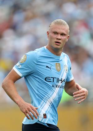 Orlando, USA, 26th June 2025. Erling Haaland of Manchester City during the Juventus vs Manchester City FIFA Club World Cup match at Camping World Stadium, Orlando. Picture credit should read: David Klein Sportimage EDITORIAL USE ONLY. No use with unauthorised audio, video, data, fixture lists, club league logos or live services. Online in-match use limited to 120 images, no video emulation. No use in betting, games or single club league player publications. SPI_238_DK_Juventus_Man_City SPI-3993-0238