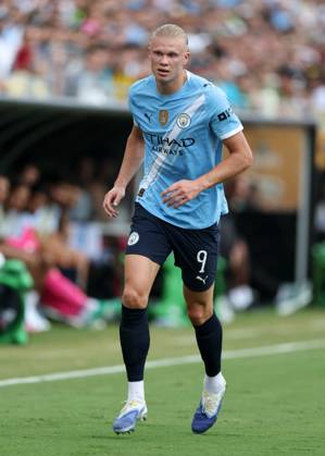 Orlando, USA, 26th June 2025. Erling Haaland of Manchester City during the Juventus vs Manchester City FIFA Club World Cup match at Camping World Stadium, Orlando. Picture credit should read: David Klein Sportimage EDITORIAL USE ONLY. No use with unauthorised audio, video, data, fixture lists, club league logos or live services. Online in-match use limited to 120 images, no video emulation. No use in betting, games or single club league player publications. SPI_246_DK_Juventus_Man_City SPI-3993-0257