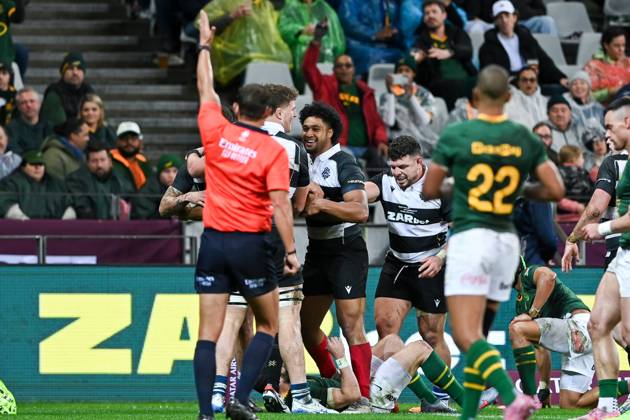 Qatar Airways Cup, DHL Stadium, Cape Town, South Africa 29 6 2025 South Africa vs Barbarians Barbarians celebrates a try Barbarians celebrates a try 29 6 2025  Copyright: x INPHO StevexHaagxSports Darrenx SvB_DDS_2274