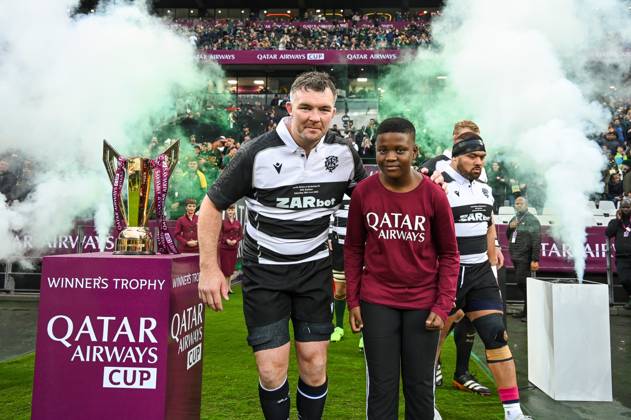 Qatar Airways Cup, DHL Stadium, Cape Town, South Africa 29 6 2025 South Africa vs Barbarians Peter O Mahony of the Barbarians FC leads the team out Peter O Mahony of the Barbarians FC leads the team out 29 6 2025  Copyright: x INPHO StevexHaagxSports Darrenx SvB_DDS_9054