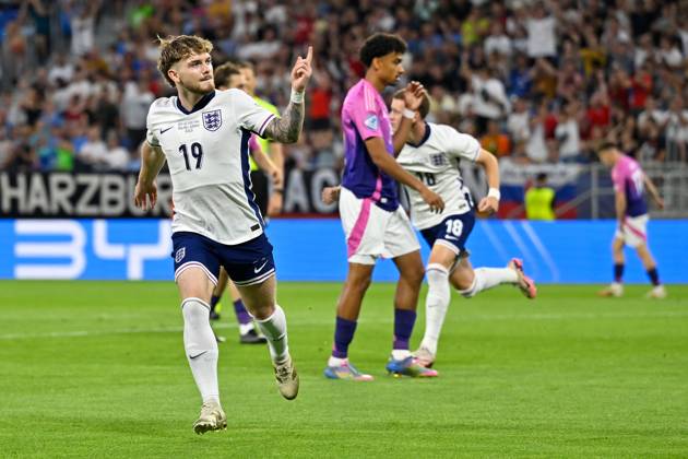 Bratislava, Narodny futbalovy stadion Tehelne Pole, 28 06 25, SVK, Herren, UEFA U21 Europameisterschaft, Finale, England Germany picture Harvey ELLIOTT England cheers after his goal to 1 0 UEFA regulations prohibit any use of photographs as image sequences and or quasi video Bratislava Slovakia