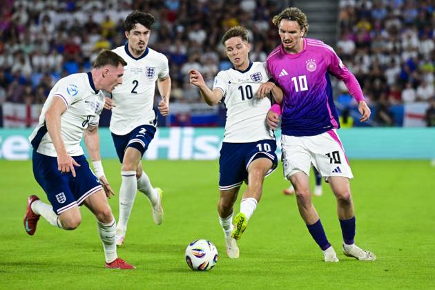 BRATISLAVA - Elliot Anderson of England U21, U 21 Tino Livramento of England U21, James McAtee of England U21, Nick Woltemade of Germany U21 (l-r) at the National Football Stadium during the Under-21 European Championship, EM, Europameisterschaft final between Young England and Young Germany. ANP Hollandse Hoogte UEFA European Under-21 Championship 2025 Final 2024 25 xVIxANPxSportx xGerritxvanxKeulenxIVx 530647122 originalFilename: 530647122.jpg