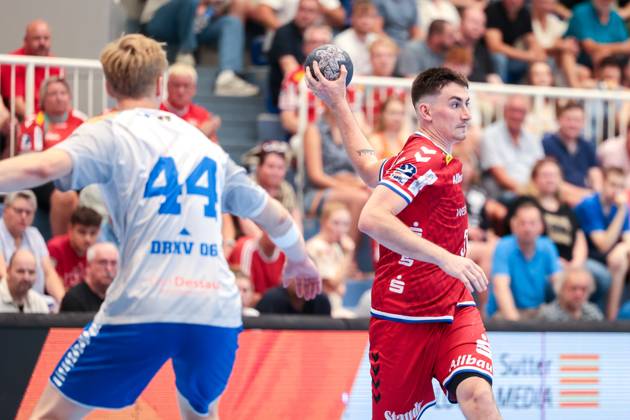 29 06 2025, 2 Handball Bundesliga, Catch-up match, TuSEM Essen Dessau Rosslauer HV 06, Lev Szuharev TuSEM Essen , Essen Sporthalle Am Hallo NRW Germany xRHR PHOTO DEx Copyright: DennisxEwert RHR-FOTOx RHR-FOTO DE