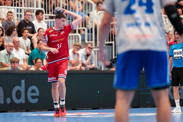 29 06 2025, 2 Handball Bundesliga, Catch-up match, TuSEM Essen Dessau Rosslauer HV 06, Lev Szuharev TuSEM Essen , Essen Sporthalle Am Hallo NRW Germany xRHR PHOTO DEx Copyright: DennisxEwert RHR-FOTOx RHR-FOTO DE
