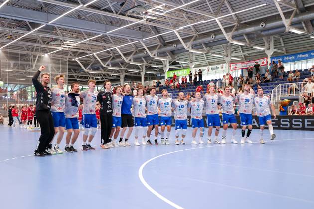 29 06 2025, 2 Handball Bundesliga, Catch-up match, TuSEM Essen Dessau Rosslauer HV 06, The players of Dessau Rosslauer HV 06 celebrate the victory, Essen Sporthalle Am Hallo NRW Germany xRHR PHOTO DEx Copyright: DennisxEwert RHR-FOTOx RHR-FOTO DE