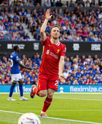 Football - FA Premier League - Ipswich Town FC v Liverpool FC IPSWICH, ENGLAND - Saturday, August 17, 2024: Liverpool s Diogo Jota celebrates after scoring the opening goal during the FA Premier League match between Ipswich Town FC and Liverpool FC at Portman Road. (Photo by David Rawcliffe Propaganda) IPSWICH Portman Road SUFFOLK ENGLAND  Copyright: xDavidxRawcliffex P2024-08-17-Ipswich_Liverpool-82