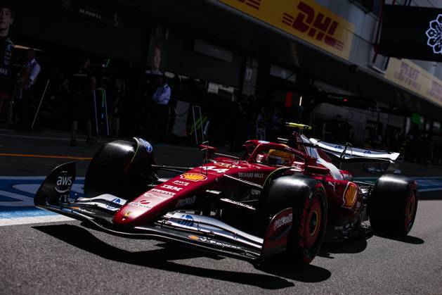 F1 - BRITISH GRAND PRIX 2025 44 HAMILTON Lewis (gbr), Scuderia Ferrari SF-25, action during the Formula 1 Qatar Airways British Grand Prix 2025, 12th round of the 2025 FIA Formula One World Championship, WM, Weltmeisterschaft from July 4 to 6, 2025 on the Silverstone Circuit, in Silverstone, United Kingdom - SilverstoneUnited Kingdom Copyright: xEricxAlonsox