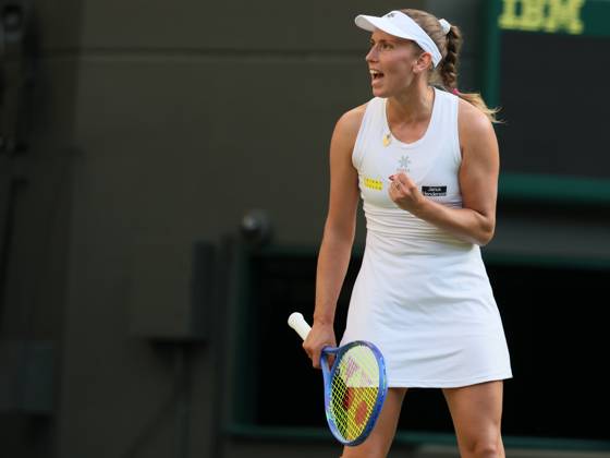 Belgian Elise Mertens reacts during a tennis match against Ukrainian Svitolina, in the third round of the women s singles at the 2025 Wimbledon grand slam tournament, Friday 04 July 2025 at the All England Tennis Club, in South-West London, Britain. BENOITxDOPPAGNE x128428664x
