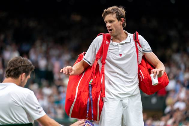 2025-07-06 Wimbledon 2025 LONDON, ENGLAND - JULY 6: Nicolas Jarry of Chile, Cameron Norrie of Great Britain, discussion after the match during Wimbledon 2025 at All England Lawn Tennis & Croquet Club on July 6, 2025 in London, England. London All England Lawn Tennis & Croquet Club England Content not available for redistribution in The Netherlands directly or indirectly through any third parties. Copyright: xMarleenxFouchierx