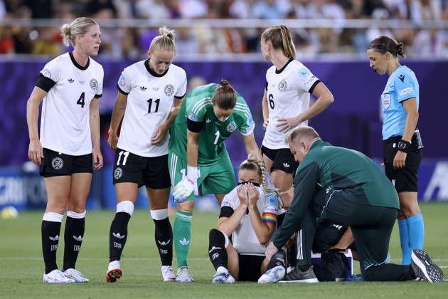 GWINN Giulia captain of Team Germany suffered a serious injury in the first half and had to be replaced by SCHUELLER Lea and goalkeeper BERGER Ann Katrin and KNAAK Rebecca UEFA Womens Football EURO 2025 in Switzerland Preliminary round match Germany Poland 2 0 on 04 07 2025 in St Gallen Copyright: xLacixPerenyix