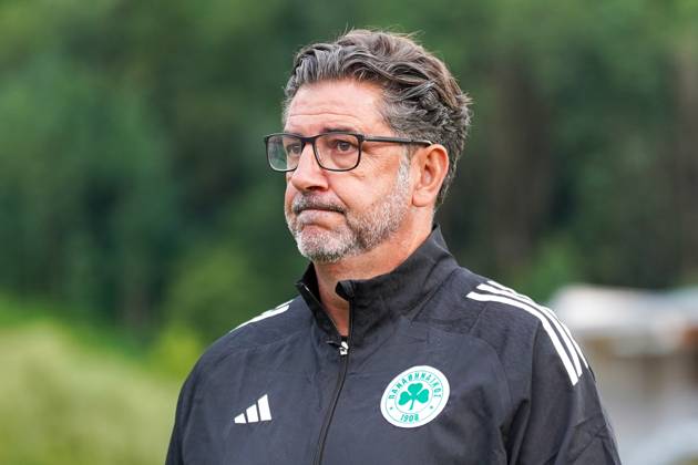 FC Schalke 04 training camp Neustift im Stubaital test match 09 07 2025 FC Schalke 04 vs Panathinaikos Athens Silberstadt Arena Schwaz, Austria Coach Rui Vitoria Panathinaikos Copyright: xLukaxKolanovicx