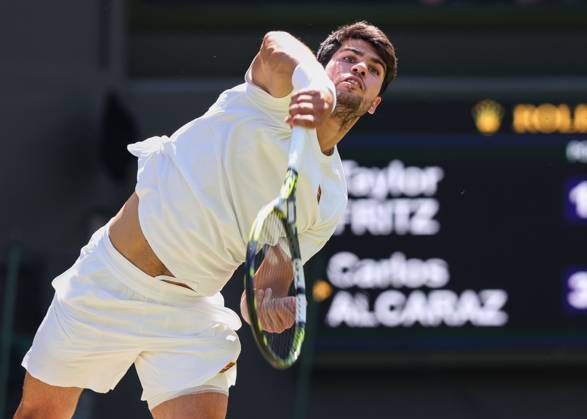 Carlos Alcaraz ESP , Mens Singles, Gentlemen s Singles Tennis Wimbledon 2025 Grand Slam ITF ATP WTA AELTC London Great Britain 11 July 2025 Copyright: xJuergenxHasenkopfx