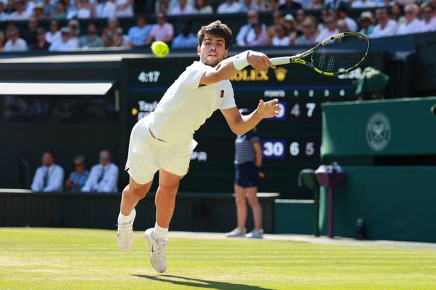 Carlos Alcaraz ESP , Mens Singles, Gentlemen s Singles Tennis Wimbledon 2025 Grand Slam ITF ATP WTA AELTC London Great Britain 11 July 2025 Copyright: xJuergenxHasenkopfx