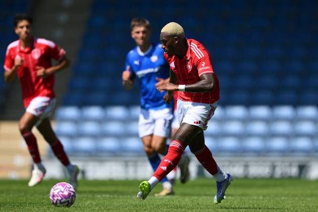 Chesterfield v Nottingham Forest - Pre-Season Friendly Callum Hudson-Odoi of Nottingham Forest participates in the pre-season friendly match between Chesterfield and Nottingham Forest at the SMH Group Stadium in Chesterfield, England, on July 12, 2025. Chesterfield Derbyshire United Kingdom Copyright: xMIxNewsx originalFilename:fletcher-chesterf250712_npyia