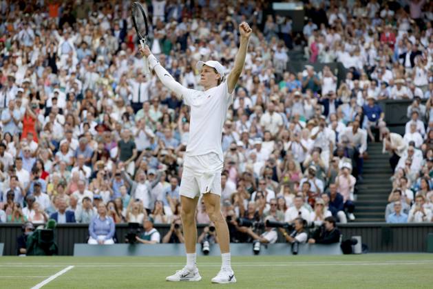 Tennis: Wimbledon championships Jannik Sinner of Italy reacts after beating Carlos Alcaraz of Spain in the men s singles final at the Wimbledon tennis tournament in London on July 13, 2025.  A14AA0004721781P