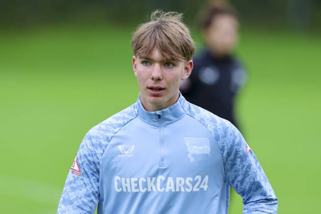 Football, Bundesliga 2, Hertha BSC, Kennet Eichhorn could become the youngest player in the clubs history