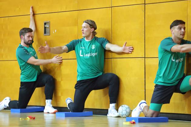 HBL1: Trainingsauftakt des SC DHfK Leipzig, 17.07.25 Blaer Hinriksson (44, SC DHfK Leipzig). Handball, DAIKIN HBL, Saison 2025 2026, Trainingsauftakt des SC DHfK Leipzig am 17.07.25 in der Quarterback Immobilien Arena Leipzig Kleine Arena. Copyright: xBEAUTIFULxSPORTS JanxKaeferx