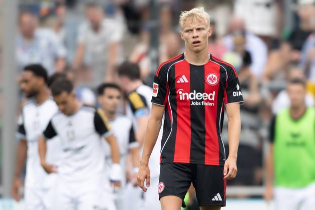 FSV Frankfurt Eintracht Frankfurt, Test match Oscar Hojlund Eintracht Frankfurt, 6 is annoyed about FSVs connecting goal for the 2 3 test match between FSV Frankfurt and Eintracht Frankfurt on July 19, 2025 at PSD Bank Arena in Frankfurt am Main , Frankfurt am Main Hessen Germany Deutsche Bank Park