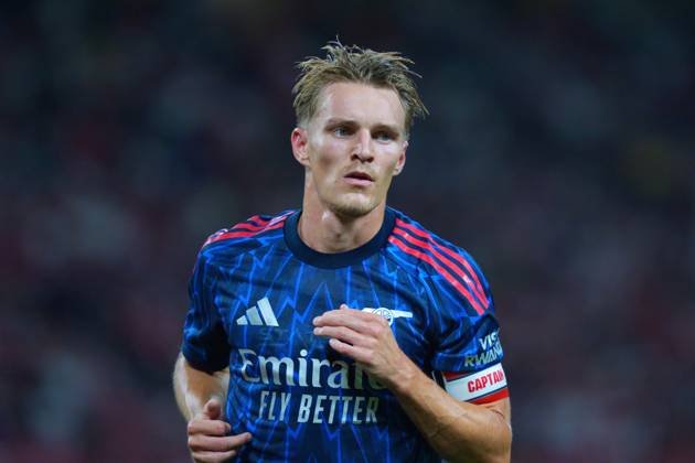 Arsenal FC V AC Milan - Pre-Season Friendly Match Martin Odegaard of Arsenal is in action during the pre-season friendly match between Arsenal FC and AC Milan at National Stadium in Singapore on July 23, 2025. Singapore Singapore Copyright: xSuhaimixAbdullahx originalFilename:abdullah-notitle250723_npapr