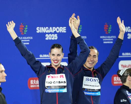 World Aquatics Championships 2025 Singapore World Aquatics Championships 2025, Singapore ðü July 25 10:02 AM SGT ðüÖ Gold Spain ðü‡ªðü‡¸ Dennis Gonzalez Boneu & Iris Tio Casas deliver a mesmerizing free routine to top the podium. ðü¥ˆ Silver Neutral Athletes ðü‡·ðü‡º (NAB) Aleksandr Maltsev & Olesia Platonova secure silver with trademark elegance and precision. ðü¥‰ Bronze Great Britain ðü‡¬ðü‡ß Ranjuo Tomblin & Isabelle Thorpe impress judges and audiences alike, taking home bronze. Golden Grace from Spain! Dennis Gonzalez & Iris Tio claim top honors in the Mixed Duet Free Final, edging out NAB™s Maltsev & Platonova, while Britain™s Tomblin & Thorpe round off the podium in Singapore. Singapore Aquatics Centre Singapore Copyright: xSeshadrixSukumarx