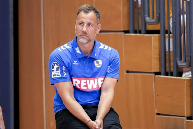 Maik Machulla coach, head coach, RNL , single picture, single photo, action, action, 25 07 2025, Schwetzingen Germany , handball, Patrick Lengler Cup, HG Oftersheim Schwetzingen Rhein Neckar Löwen xozx