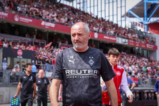 Co Trainer Oliver Neuville Borussia Moenchengladbach , 1 FC Nuernberg vs Borussia Moenchengladbach, DFL, Saison 2025 2026, Vorbereitungsspiel, Testspiel, 26 07 2025 DFB regulations prohibit any use of photographs as image sequences and or quasi video Nuernberg Bayern Germany Copyright: xkolbert-press MartinxAgüerax