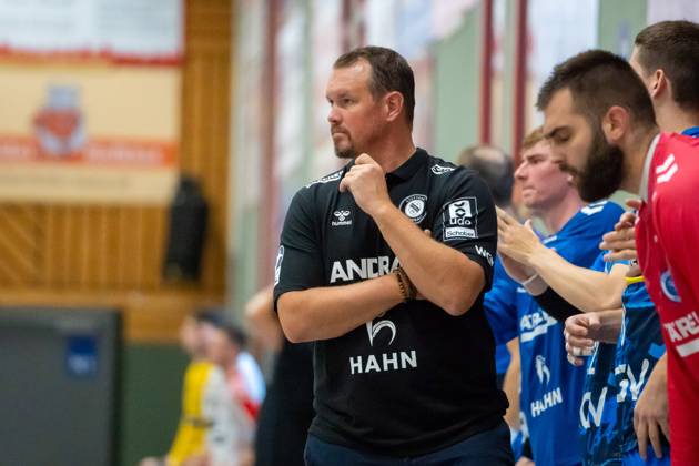 Handball I Men I Season 2025 2026 I Test match I TVB Stuttgart BSV Bern I 28 07 2025 Coach Misha Kaufmann TVB Stuttgart Gemeindehalle Bittenfeld Waiblingen Baden Württemberg Germany Copyright: xLobeca MaxxPetershansx
