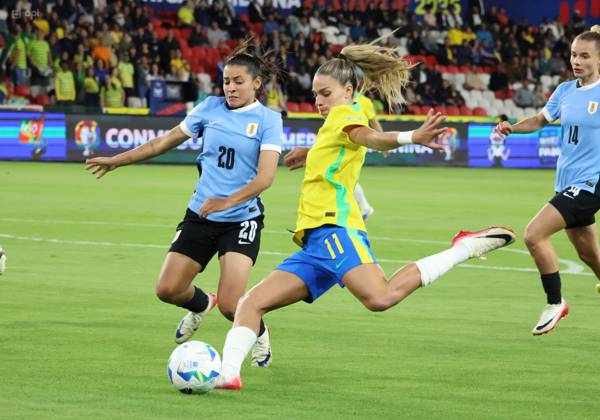 Football, Women, Copa America, Brazil - Uruguay