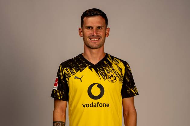 Borussia Dortmund 1 BL, portrait date 2025 2026 Borussia Dortmund 1 BL, portrait date 2025 2026 Pascal Groß Borussia Dortmund 1 BL, portrait date 2025 2026 Photo Borussia Dortmund Hendrik Deckers via Revierfoto Dortmund Training ground Hohenbuschei North Rhine-Westphalia Germany Poolfoto Borussia Dortmund Hendrik Deck ,EDITORIAL USE ONLY