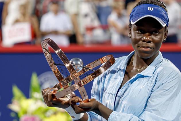 Victoria Mboko Canada after her first title of her career at the WTA Masters 1000 de MontrÃ al on IGA Centre Court against Naomi Osaka Japan TENNIS WTA 1000 NATIONAL BANK OPEN 2025 FINALE MBOKO OSAKA IGA STADIUM MONTREAL CANADA 07 08 2025 Montassar Yazidi PRESSE SPORTS MONTREAL IGA STADIUM Canada GermanyxJapanxUKxFrancexBelgiumxOUT  Copyright: xMontassarxYazidi PRESSExSPORTSx