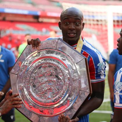 Jean-Philippe Mateta of Crystal Palace celebrates with supporters during the FA Community Shield match between Crystal Palace and Liverpool at Wembley Stadium, London, England on 10 August 2025. Copyright: xKenxSparksx 43730030