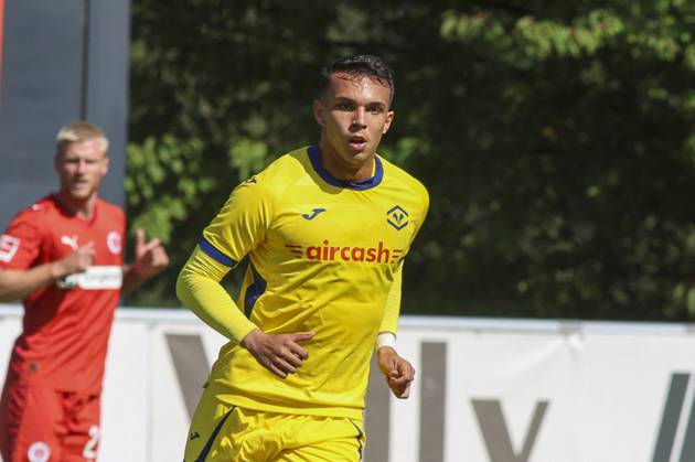 CALCIO - Amichevole - Hellas Verona FC vs St. Pauli during St Pauli FC 1910 vs Hellas Verona FC, 5Â° Test Match, at Velly Arena in Imst (A), on August 09, 2025. Imst Austria  Copyright: xIPAxSport ABACAx