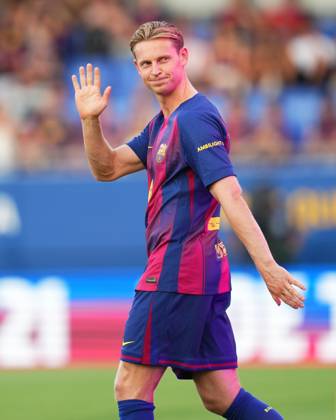 ESP: FC Barcelona, Barca v Como 1907. Joan Gamper Trophy Frenkie de Jong of FC Barcelona during the Joian Gaper Trophy match between FC Barcelona and Como 1907 played at Johan Cruyff Stadium on August 10, 2025 in Barcelona, Spain. kpng Copyright: xBaguxBlancox xPRESSINx PS_250810_BAR_COM_2526_1379