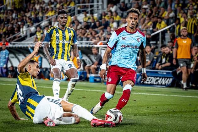 Fenerbahce SK defender Mert Muldur, Feyenoord Rotterdam forwarder Goncalo Borges during the match Fenerbahce Feyenoord at the Åžükrü SaracoÄülu Spor Kompleksi for the Champions League Third qualifying round 2nd leg season 2025 2026 in ISTANBUL, Turkey on 10 august 2025, photo by Marcel van Dorst EYE4images DeFodi Images