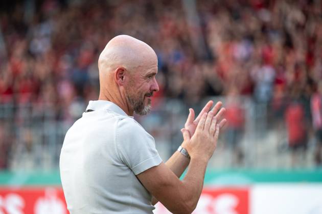 Erik ten Hag Bayer Leverkusen, Trainer , GER, SG Sonnenhof Großaspach vs Bayer 04 Leverkusen, Fußball Herren DFB Pokal, 1 Runde, Saison 2025 2026, 15 08 2025 DFB regulations prohibit any use of photographs as image sequences and or quasi video GER, SG Sonnenhof Großaspach vs Bayer 04 Leverkusen, Fußball Herren DFB Pokal, 1 Runde, Saison 2025 2026, 15 08 2025 Aspach Copyright: xEibner-Pressefoto Memmlerx EP_MMR