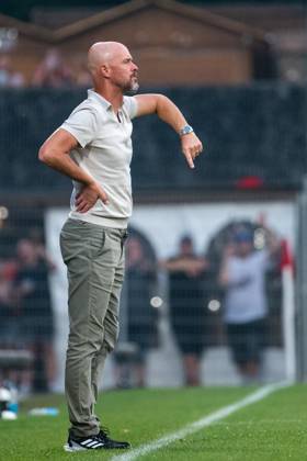 Erik ten Hag Bayer Leverkusen, Trainer , GER, SG Sonnenhof Großaspach vs Bayer 04 Leverkusen, Fußball Herren DFB Pokal, 1 Runde, Saison 2025 2026, 15 08 2025 DFB regulations prohibit any use of photographs as image sequences and or quasi video GER, SG Sonnenhof Großaspach vs Bayer 04 Leverkusen, Fußball Herren DFB Pokal, 1 Runde, Saison 2025 2026, 15 08 2025 Aspach Copyright: xEibner-Pressefoto Memmlerx EP_MMR
