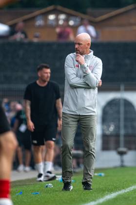 Erik ten Hag Bayer Leverkusen, Trainer , GER, SG Sonnenhof Großaspach vs Bayer 04 Leverkusen, Fußball Herren DFB Pokal, 1 Runde, Saison 2025 2026, 15 08 2025 DFB regulations prohibit any use of photographs as image sequences and or quasi video GER, SG Sonnenhof Großaspach vs Bayer 04 Leverkusen, Fußball Herren DFB Pokal, 1 Runde, Saison 2025 2026, 15 08 2025 Aspach Copyright: xEibner-Pressefoto Memmlerx EP_MMR