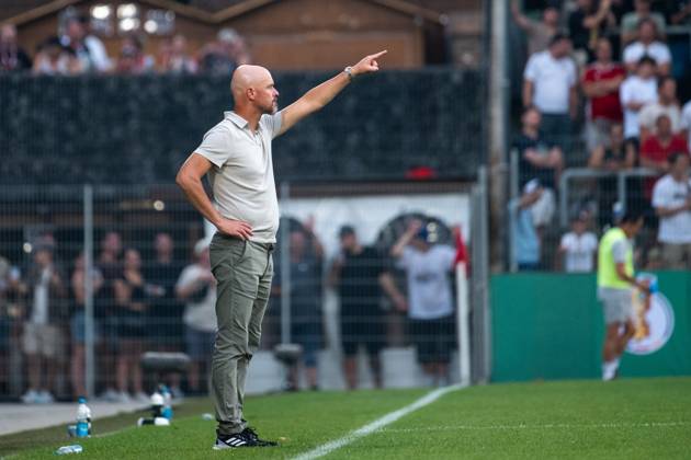 Erik ten Hag Bayer Leverkusen, Trainer , GER, SG Sonnenhof Großaspach vs Bayer 04 Leverkusen, Fußball Herren DFB Pokal, 1 Runde, Saison 2025 2026, 15 08 2025 DFB regulations prohibit any use of photographs as image sequences and or quasi video GER, SG Sonnenhof Großaspach vs Bayer 04 Leverkusen, Fußball Herren DFB Pokal, 1 Runde, Saison 2025 2026, 15 08 2025 Aspach Copyright: xEibner-Pressefoto Memmlerx EP_MMR