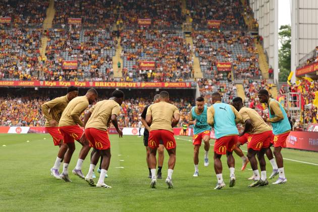 FOOTBALL : RC Lens vs Olympique Lyonnais - Ligue 1 J1 - 16 08 2025 Echauffement lors du match RC Lens vs Olympique Lyonnais, Ligue 1 J1, stade Bollaert-Delelis, le 16 août 2025 - photo Laurent Sanson PsnewZ Copyright: xLaurentxSANSONx xPsnewZx