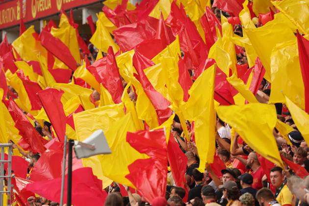 FOOTBALL : RC Lens vs Olympique Lyonnais - Ligue 1 J1 - 16 08 2025 Ambiance supporters de Lens lors du match RC Lens vs Olympique Lyonnais, Ligue 1 J1, stade Bollaert-Delelis, le 16 août 2025 - photo Laurent Sanson PsnewZ Copyright: xLaurentxSANSONx xPsnewZx