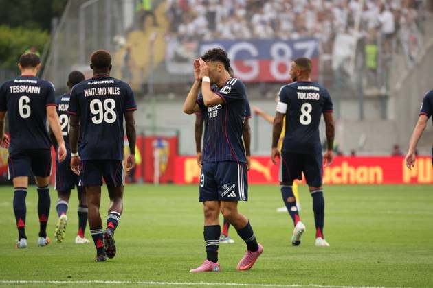 FOOTBALL : RC Lens vs Olympique Lyonnais - Ligue 1 J1 - 16 08 2025 But de l Olympique Lyonnais de Georges MIKAUTADZE (Olympique Lyonnais) et joie des joueurs lors du match RC Lens vs Olympique Lyonnais, Ligue 1 J1, stade Bollaert-Delelis, le 16 août 2025 - photo Laurent Sanson PsnewZ Copyright: xLaurentxSANSONx xPsnewZx
