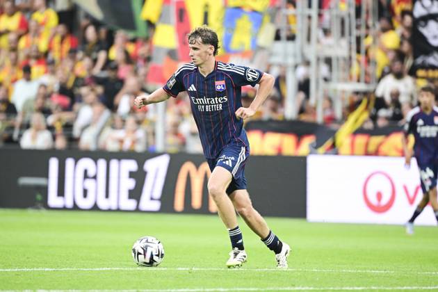Tyler Morton (Lyon) FOOT L1 2025 LENS-LYON (0-1) STADE BOLLAERT DELELIS LENS FRANCE 16 08 2025 AUTISSIER JEAN BAPTISTE LENS STADE BOLLAERT DELELIS France GermanyxJapanxUKxFrancexBelgiumxOUT Copyright: xAUTISSIERxJEANxBAPTISTEx