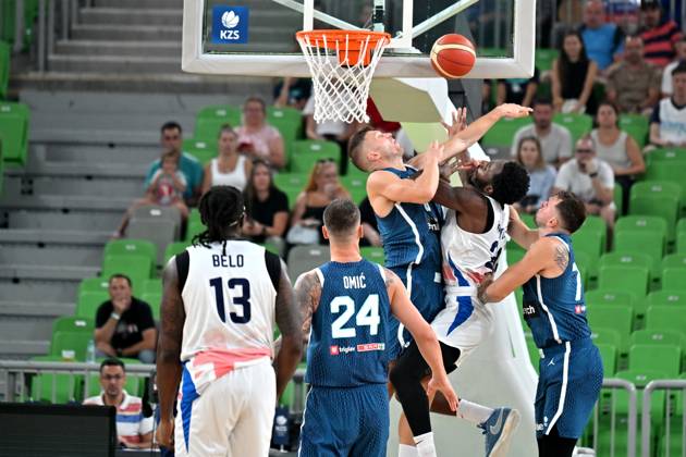 Basketball, International match, Slovenia - Great Britain